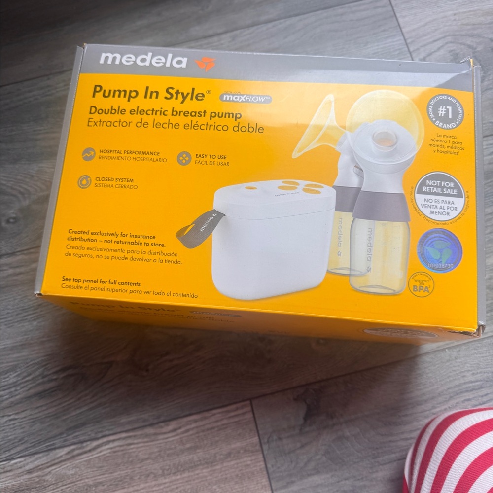 Medela MaxFlow Double Electric Pump - Yellow and White